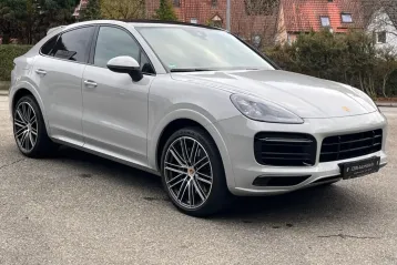 Porsche Cayenne din 2022 - oferta POR157815