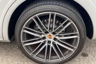 Porsche Cayenne din 2022 cu 22.400 km - oferta POR157815 - foto 10