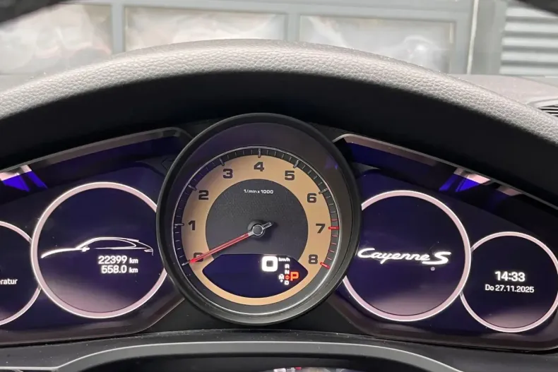 Porsche Cayenne din 2022 cu 22.400 km - oferta POR157815 - foto 20