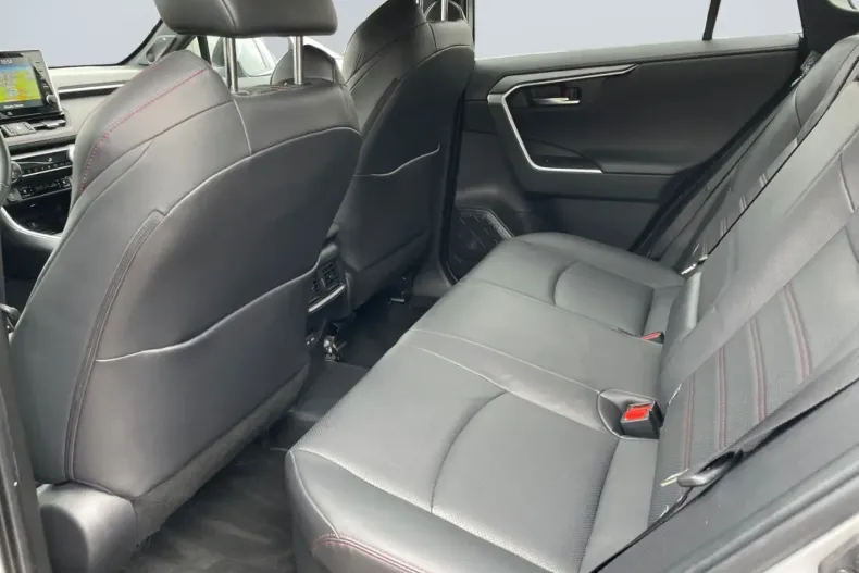 Toyota RAV4 din 2022 cu 44.364 km - oferta TOY157826 - foto 14