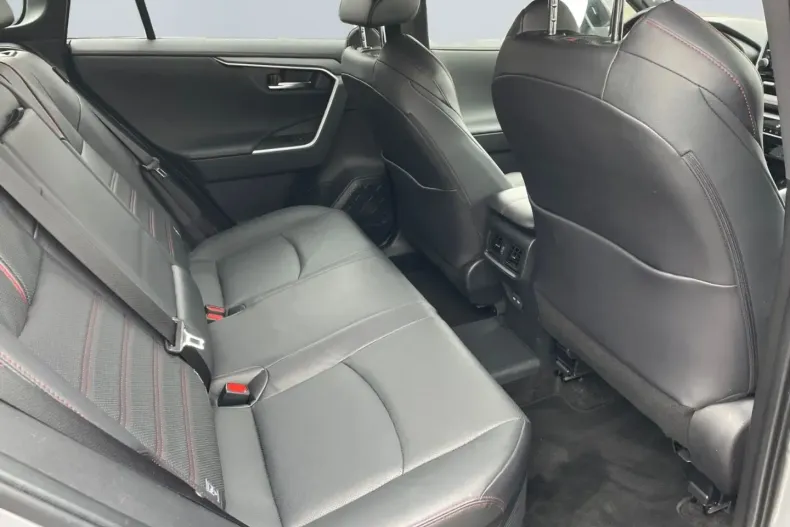 Toyota RAV4 din 2022 cu 44.364 km - oferta TOY157826 - foto 17