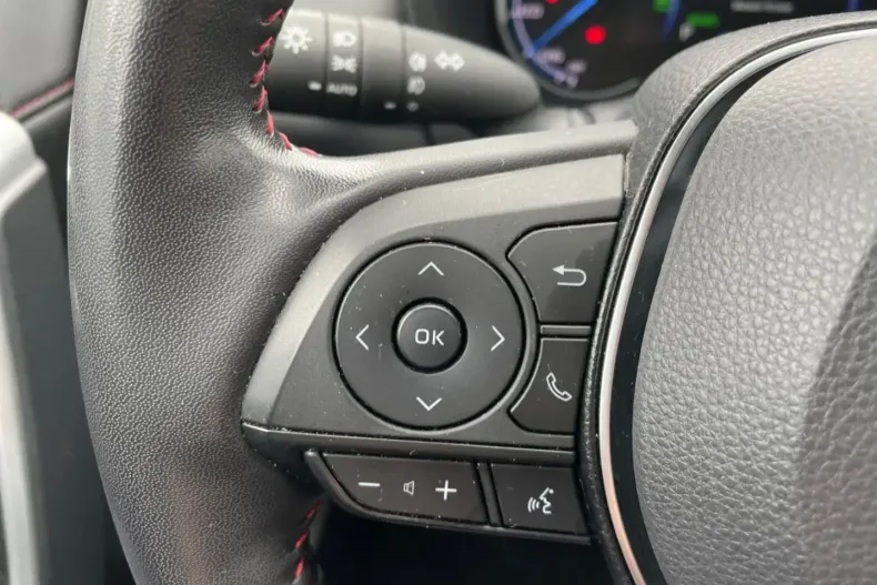 Toyota RAV4 din 2022 cu 44.364 km - oferta TOY157826 - foto 21