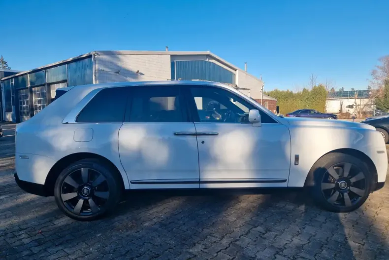 Rolls-Royce Cullinan din 2024 cu 14.600 km - oferta ROL157829 - foto 4