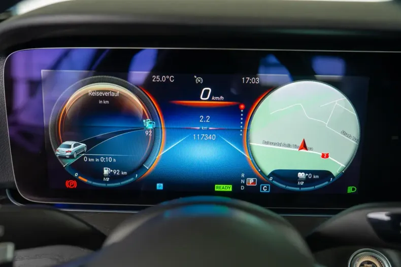 Mercedes-Benz 300e din 2021 cu 117.338 km - oferta MER157831 - foto 12