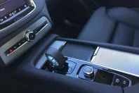 Volvo XC90 din 2024 cu 12.500 km - oferta VOL157837 - foto 9