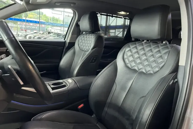 Hyundai SANTA FE din 2022 cu 66.481 km - oferta HYU157845 - foto 10