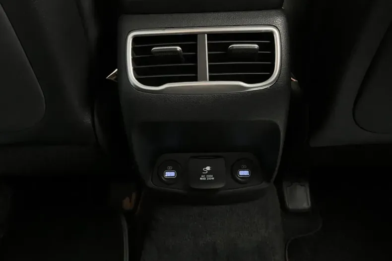 Hyundai SANTA FE din 2023 cu 52.127 km - oferta HYU157850 - foto 24