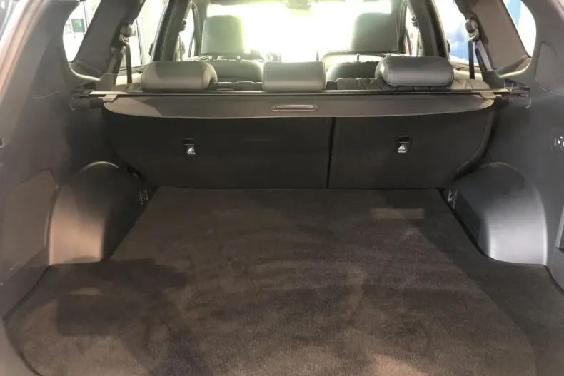 Hyundai SANTA FE din 2023 cu 26.000 km - oferta HYU157851 - foto 6