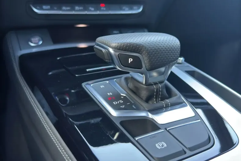 Audi Q5 din 2024 cu 22.500 km - oferta AUD157859 - foto 11