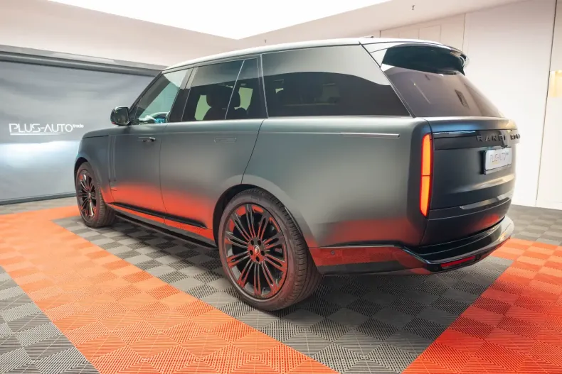 Land Rover Range Rover din 2024 cu 2.568 km - oferta LAN157861 - foto 8