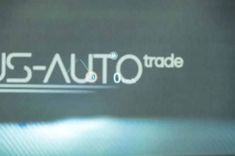 Land Rover Range Rover din 2024 cu 2.568 km - oferta LAN157861 - foto 19