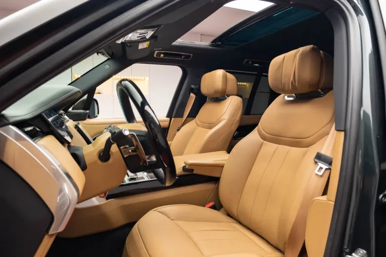 Land Rover Range Rover din 2024 cu 2.568 km - oferta LAN157861 - foto 26