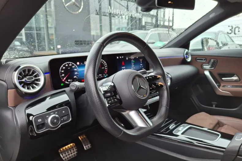 Mercedes-Benz CLA din 2023 cu 25.072 km - oferta MER157875 - foto 36