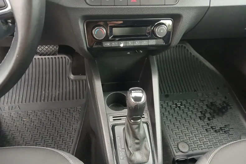 Skoda Fabia din 2021 cu 74.109 km - oferta SKO157876 - foto 8