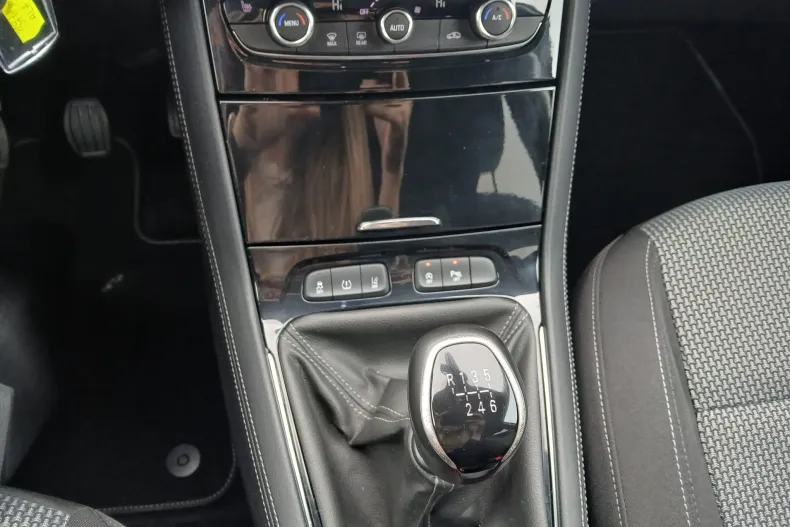 Opel Grandland (X) din 2020 cu 93.190 km - oferta OPE157877 - foto 9