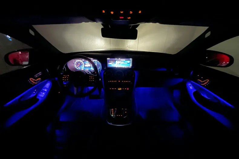 Mercedes-Benz C din 2021 cu 42.484 km - oferta MER157888 - foto 7