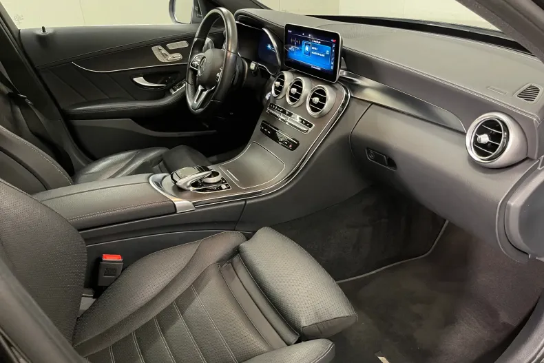 Mercedes-Benz C din 2021 cu 42.484 km - oferta MER157888 - foto 12