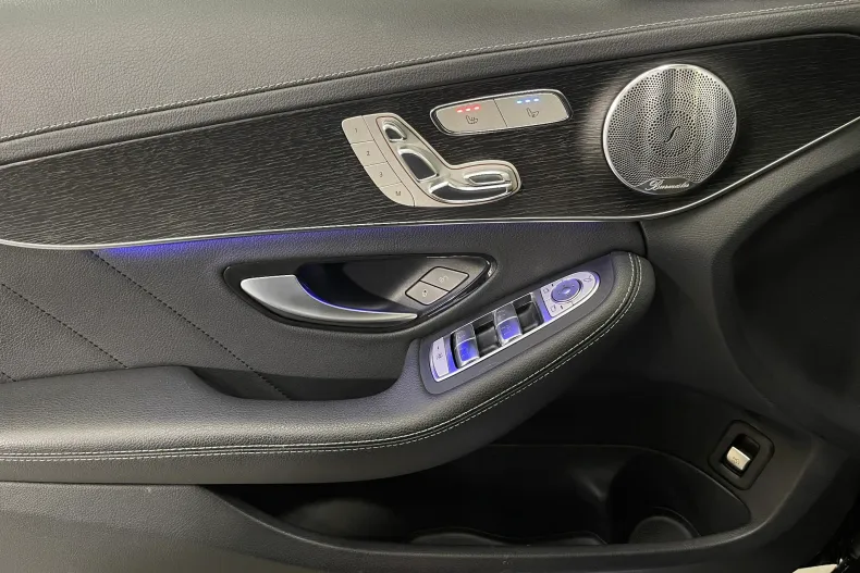 Mercedes-Benz C din 2021 cu 42.484 km - oferta MER157888 - foto 30