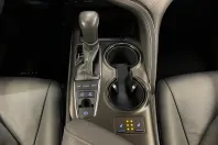 Toyota Camry din 2022 cu 53.993 km - oferta TOY157891 - foto 18