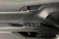 Toyota Camry din 2022 cu 53.993 km - oferta TOY157891 - foto 24