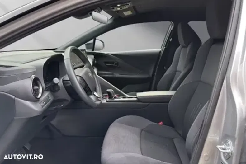 Toyota C-HR din 2024 cu 19.200 km - oferta TOY157894 - foto 6
