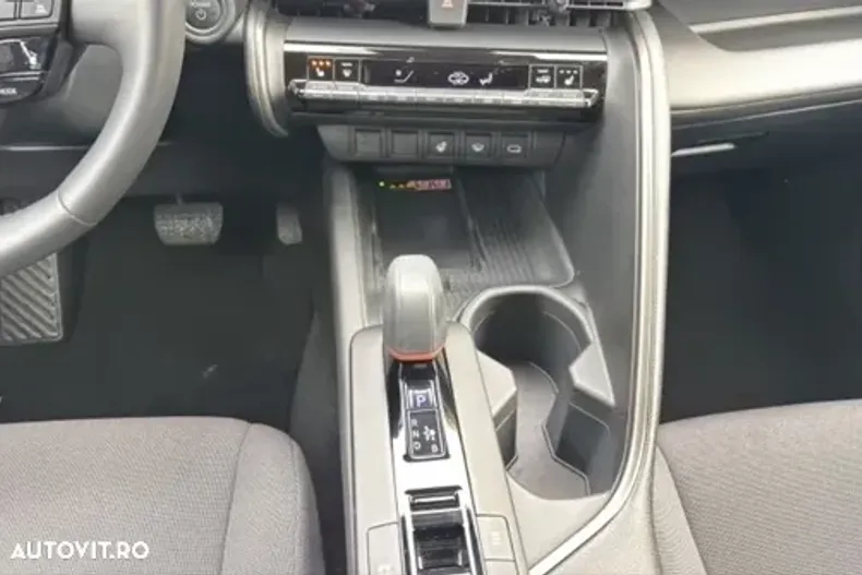 Toyota C-HR din 2024 cu 19.200 km - oferta TOY157894 - foto 9
