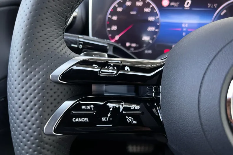 Mercedes-Benz GLC Coupe din 2024 cu 11.600 km - oferta MER157900 - foto 10