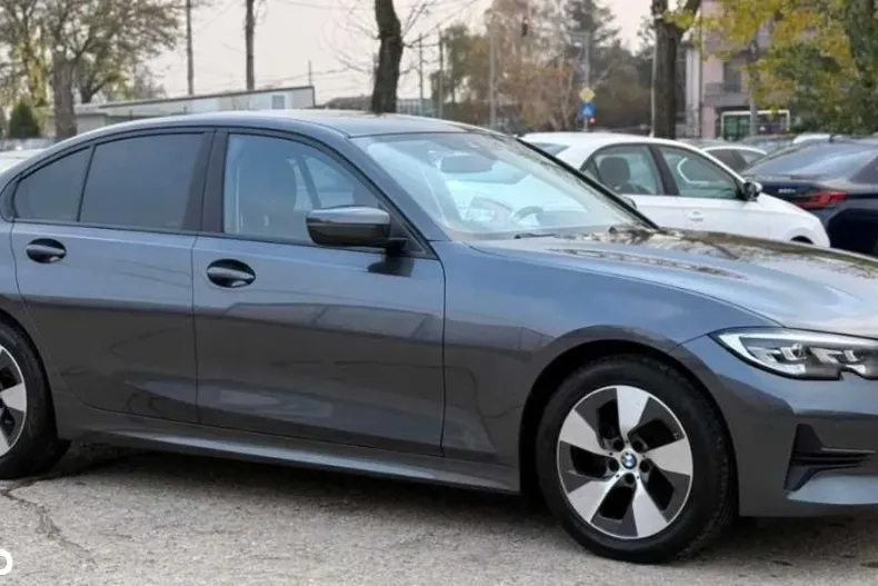 BMW Seria 3 din 2019 cu 72.000 km - oferta BMW157907 - foto 11