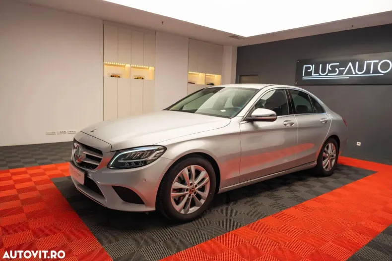 Mercedes-Benz C din 2019 cu 49.100 km - oferta MER157908 - foto 3