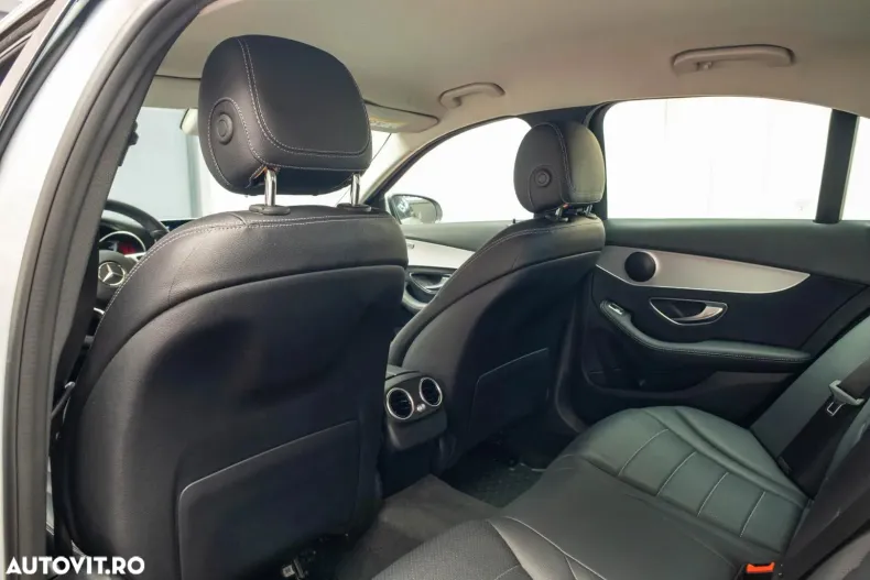Mercedes-Benz C din 2019 cu 49.100 km - oferta MER157908 - foto 27