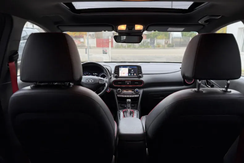 Hyundai KONA din 2019 cu 64.606 km - oferta HYU157909 - foto 10