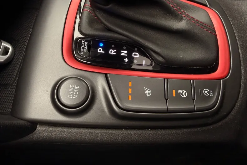 Hyundai KONA din 2019 cu 64.606 km - oferta HYU157909 - foto 18