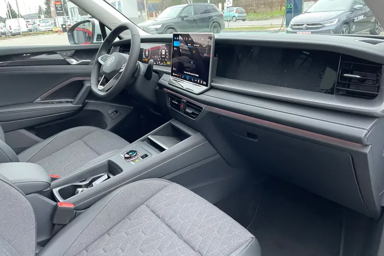 Volkswagen Tayron din 2025 cu 1 km - oferta VOL157910 - foto 18