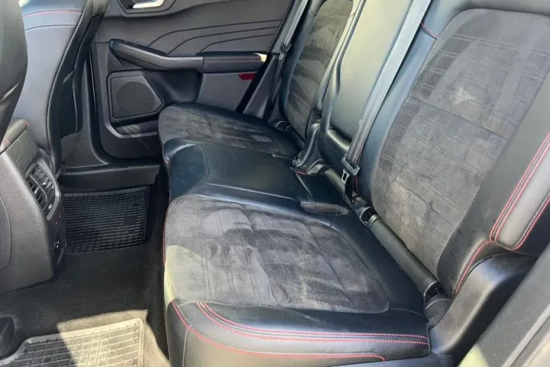 Ford Kuga din 2022 cu 97.000 km - oferta FOR157913 - foto 9