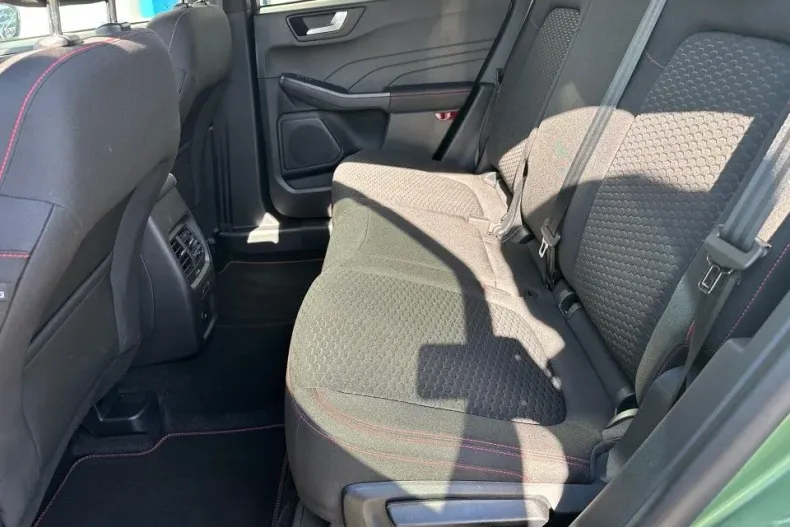 Ford Kuga din 2024 cu 4.500 km - oferta FOR157915 - foto 10