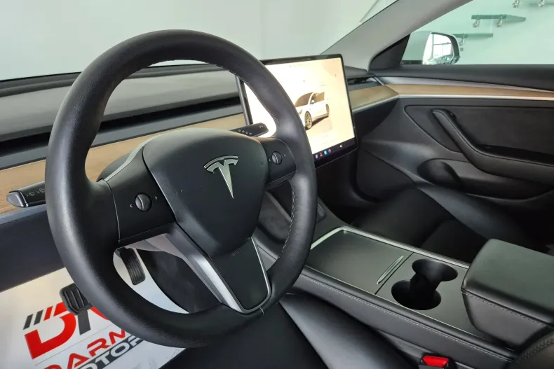 Tesla Model 3 din 2022 cu 69.900 km - oferta TES157923 - foto 13