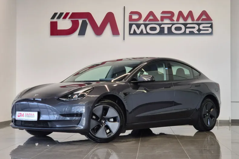 Tesla Model 3 din 2021 cu 106.000 km - oferta TES157924 - foto 1