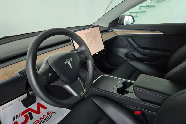 Tesla Model 3 din 2021 cu 106.000 km - oferta TES157924 - foto 10