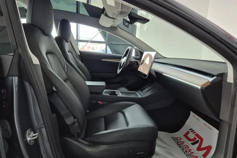 Tesla Model 3 din 2021 cu 106.000 km - oferta TES157924 - foto 12