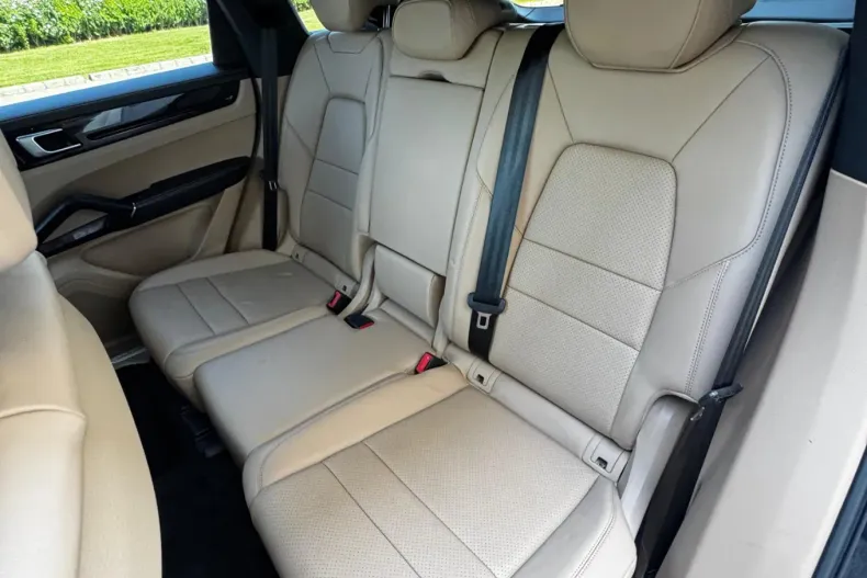 Porsche Cayenne din 2019 cu 114.009 km - oferta POR157926 - foto 23