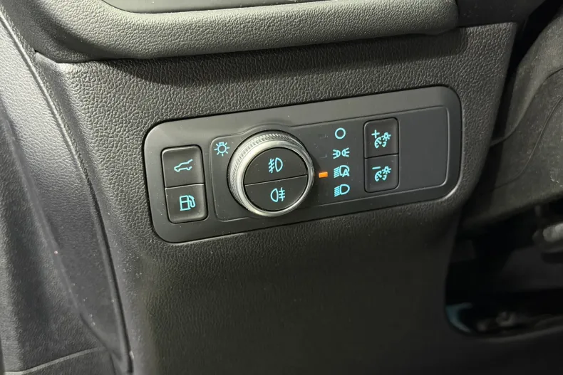 Ford Kuga din 2022 cu 146.555 km - oferta FOR157928 - foto 8