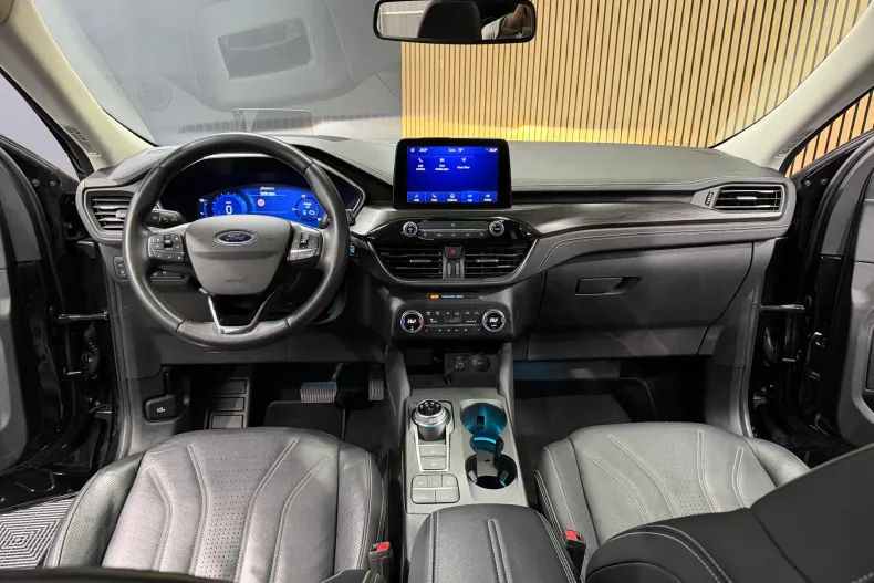 Ford Kuga din 2022 cu 146.555 km - oferta FOR157928 - foto 9