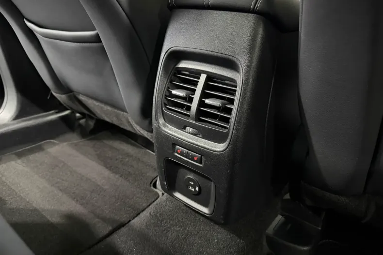 Ford Kuga din 2022 cu 146.555 km - oferta FOR157928 - foto 27