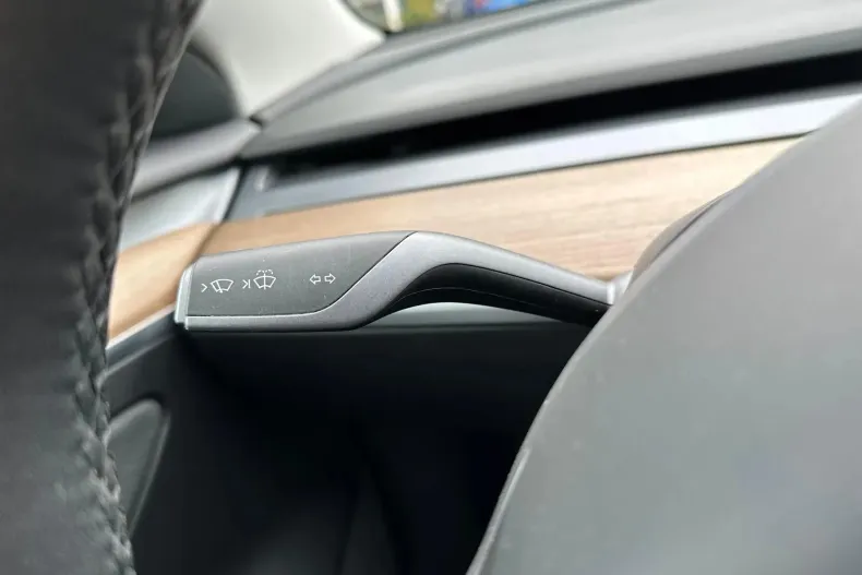 Tesla Model 3 din 2021 cu 69.014 km - oferta TES157929 - foto 34