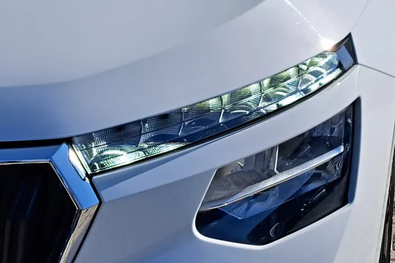 Skoda Kamiq din 2025 cu 17.875 km - oferta SKO157930 - foto 5