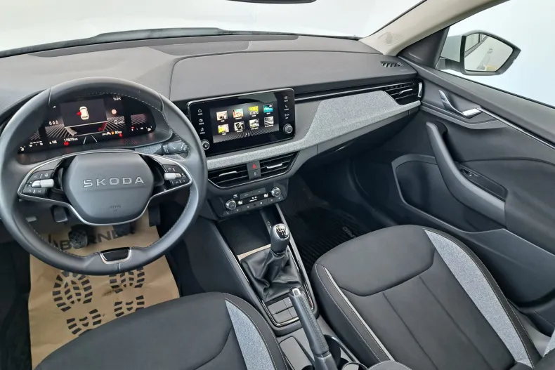 Skoda Kamiq din 2025 cu 17.875 km - oferta SKO157930 - foto 9