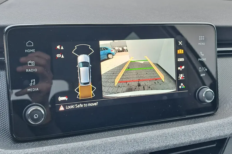 Skoda Kamiq din 2025 cu 17.875 km - oferta SKO157930 - foto 10