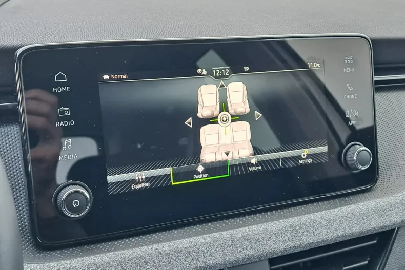 Skoda Kamiq din 2025 cu 17.875 km - oferta SKO157930 - foto 16