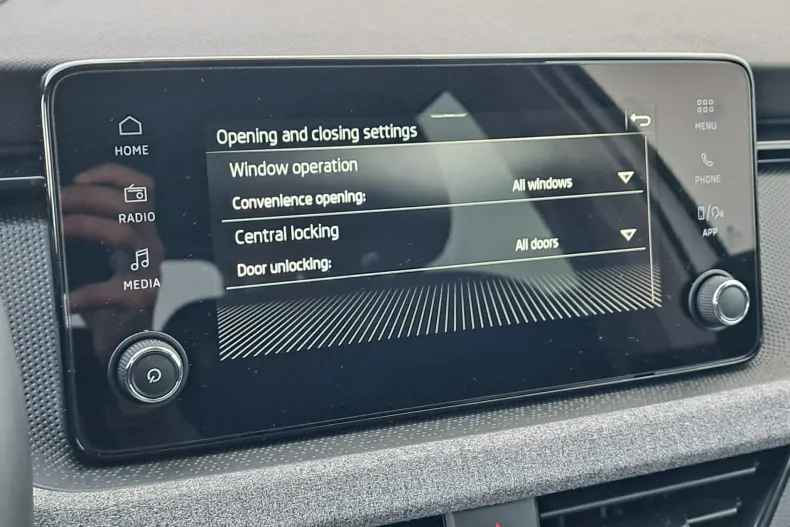 Skoda Kamiq din 2025 cu 17.875 km - oferta SKO157930 - foto 22