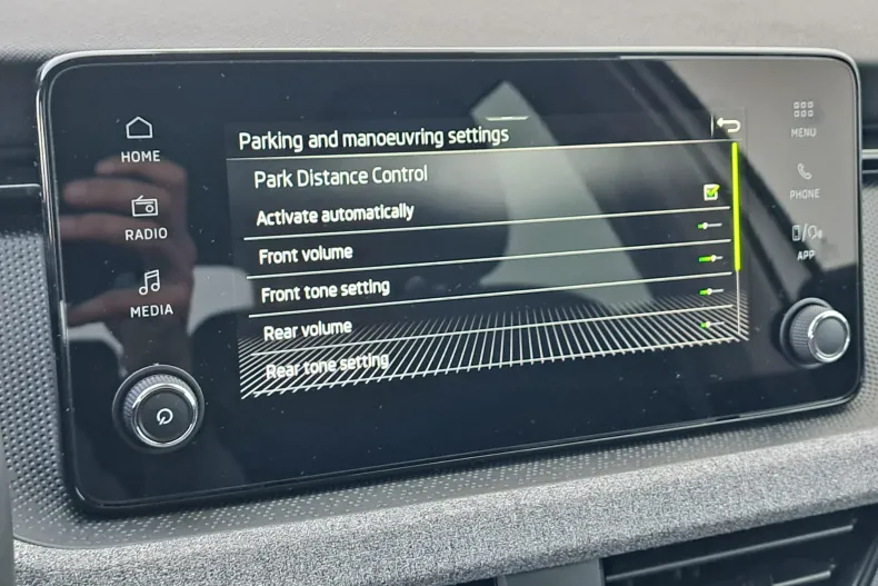 Skoda Kamiq din 2025 cu 17.875 km - oferta SKO157930 - foto 26